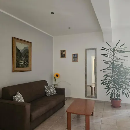 Casa Adelina - Pallanza Centro Дом отдыха